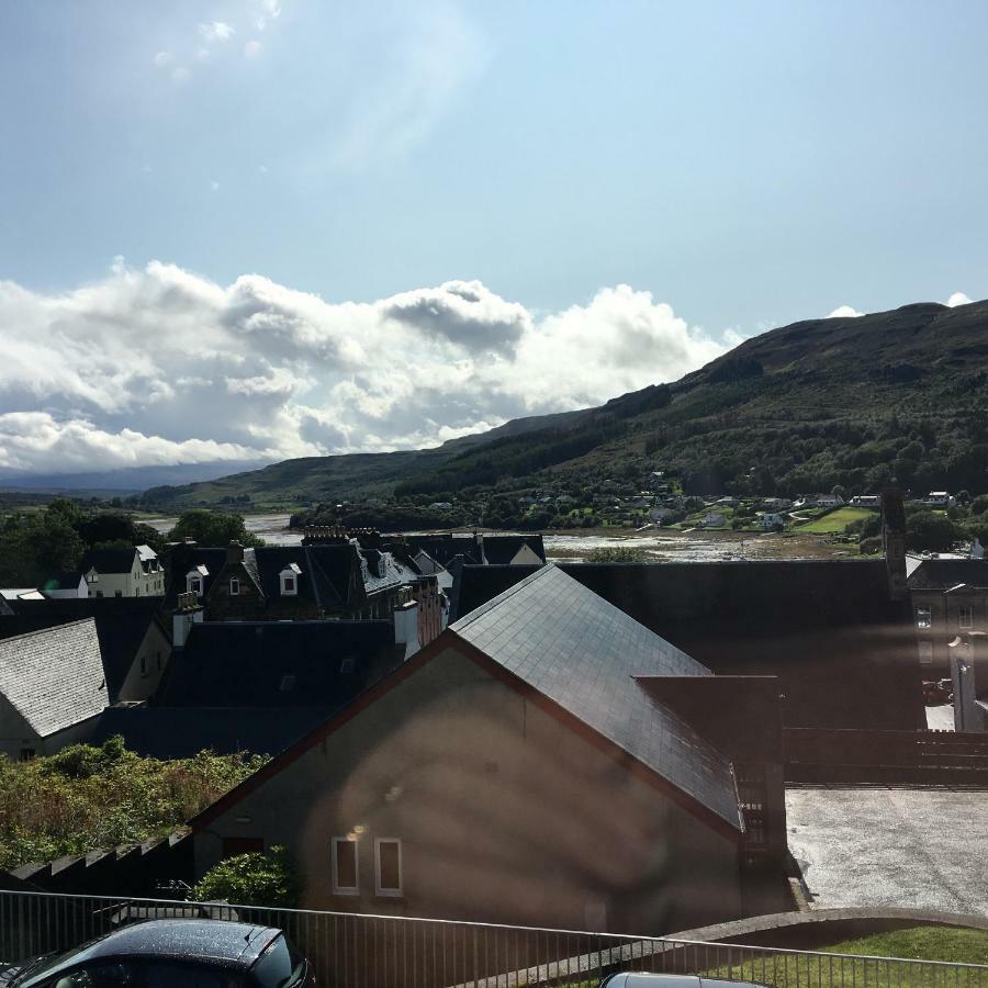 Appartamento 4 York Drive, Portree , Isle Of Skye Esterno foto